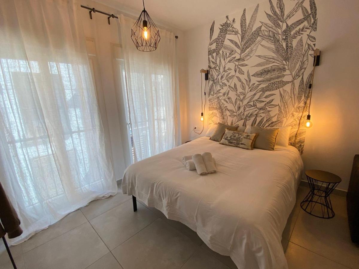 Urban Flat Malaga Centro Apartment Luaran gambar