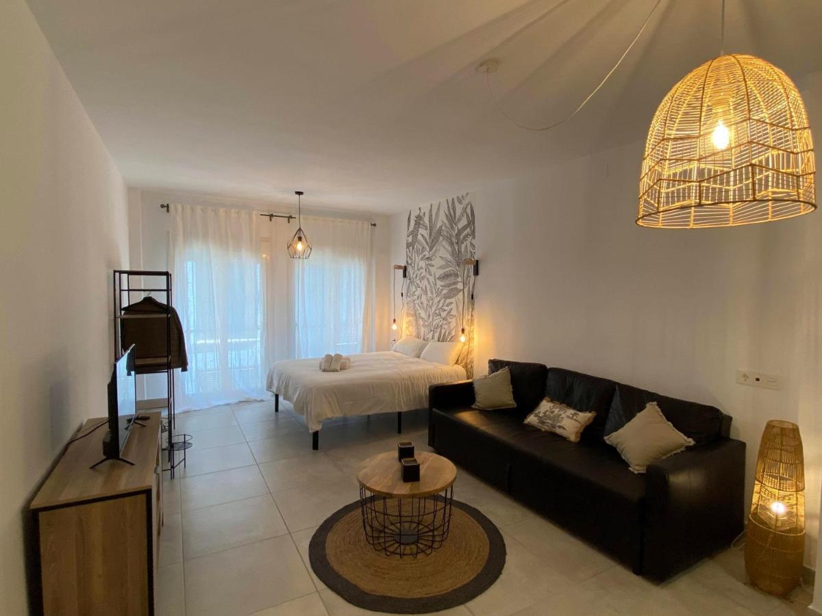 Urban Flat Malaga Centro Apartment Luaran gambar