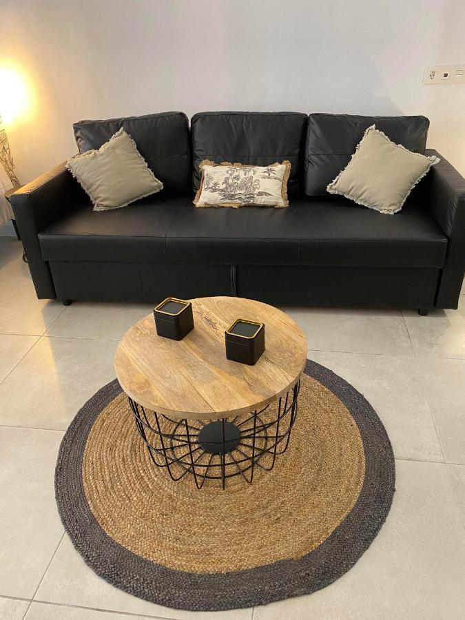 Urban Flat Malaga Centro Apartment Luaran gambar